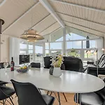 Holiday home Three-bedroom In Nordborg
